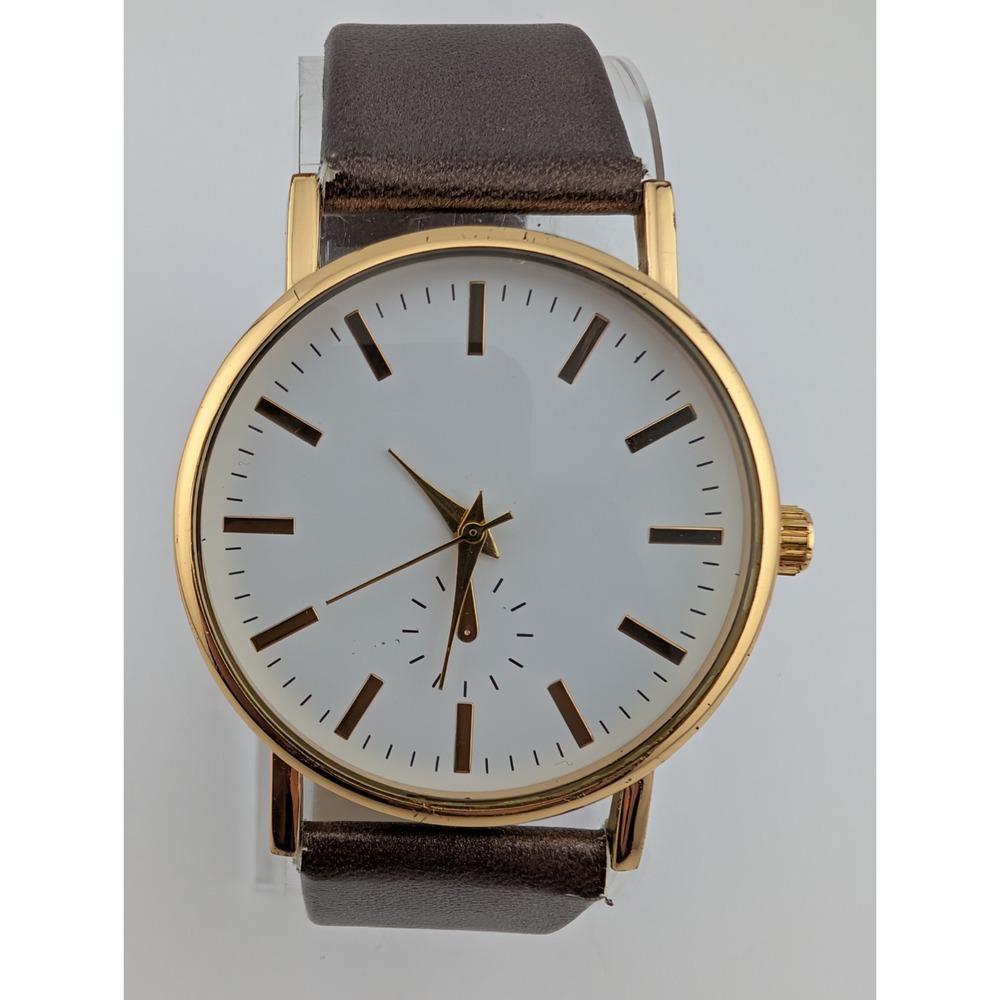 MSPCI‎ Watch Women 38mm Gold Case Metallic Faux Leather Band- New Battery